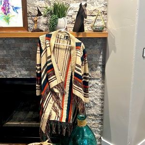 Full Tilt Womens Light-weight Western Sweater, Size medium .